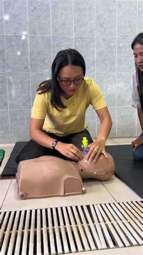 CPRအတန်းလေးတက်ဖြစ်တဲ့အတွက် လုပ်ပေးထားတာလေးပါ စိတ်ဝင်စားရင်ကြည့်ရှု့ပေးကြပါဦးရှင့် #pleaselikeandfallowme❣️❣️ #မြောက်ဒဂုံရေကူးသင်တန်း #weekend #Weekday