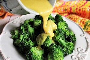 Vegan Nacho Cheese Sauce - Cheddar Style!