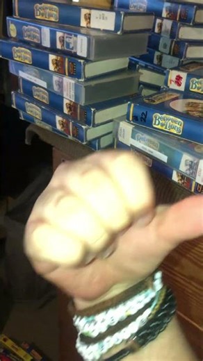 Elmo’s World Wake Up With Elmo 2002 VHS August 2028