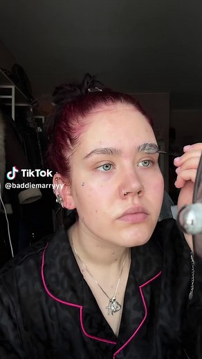 Stunning Makeup Tutorial for Flawless Look