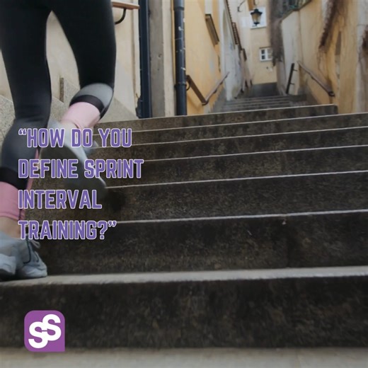 Do you have questions about what exactly constitutes SPRINT INTERVAL TRAINING? Let me help you break it down. Sprints don't have to be RUNNING. What we want for sprints is to go AS HARD AS YOU POSSIBLY CAN for 30 seconds or less. Then, you need to recover well (2-4 minutes). You want to fully recover between sprints. Watch this video for more examples and details to learn more. What is your favorite SIT session? Share below! #DrStacySims #SprintIntervalTraining | Dr. Stacy Sims