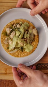 ✨ El sabor ligero también es muy mexicano: Taquitos de Pollo con nopales y panela.🌮 | Alco