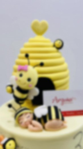 Abejita Chiquitita: Song Lyrics and Fun Facts