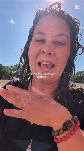 Off-Grid Living 🌱 Washing My Hair Outside & Loving Life
