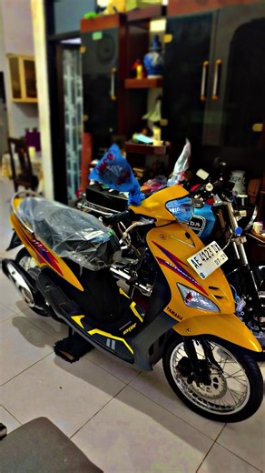 Exploring Japan 2004: Yamaha Mio Highlights