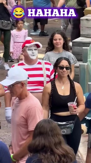 tom The mime 27.5K #tomthemime #seaworld #seaworldmime #mrbeast #mimeseaworld