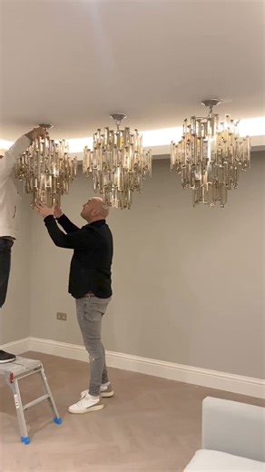 3.7K views · 34 reactions | Tropical Treasures: Turn Your Home into a Tropical Paradise with Exotic Decor Accents!  #TropicalTreasures #ExoticDecor #IslandInspiration #ParadiseInteriors #TikiTime  | Interior Decor World | Facebook