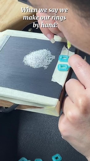 Are you still looking for silver jewelry suppliers? Come check this 😍#silverjewelry #jewelryfactory #foryou #manufacturer #fashion #weddingring #dailyvlog #jewelrybusiness #jewelrymaking #jewelrytiktok #silver #handmade #factory #factorywork #for #china #supplier