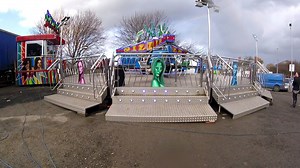 'Sizzler' Twist - George Rowland Tucker Off Ride filmed at the Castleford Fair 16th February 2017. | Fun Fairs UK
