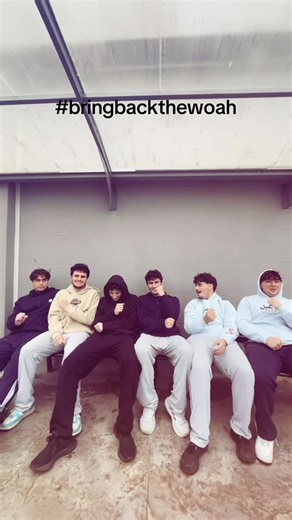 bring back the woah cmc edition✨ #2016 #woahchallenge #seniors2026 #seniors #fyp