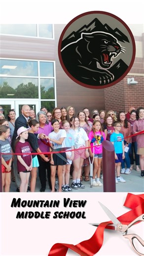 Congratulations to Focused Bookkeeping & Tax Solutions, Sage Health and Mountain View Middle School on cutting a ribbon with Benton Area Chamber of Commerce ✂️ Find out more about the benefits of becoming a chamber member! 📱Call 501-860-7002. 👀 Look at all the businesses that were represented at the events: Elizabeth Center and Colt Center of Agile Technology Center Evie Jones of Davis Branding Company Barbara Riggin of First Horizon Bank Michelle Campbell of Habitat For Humanity Brenda Wells 