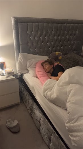 Mum's Hilarious Alarm Tone Wake-Up Call