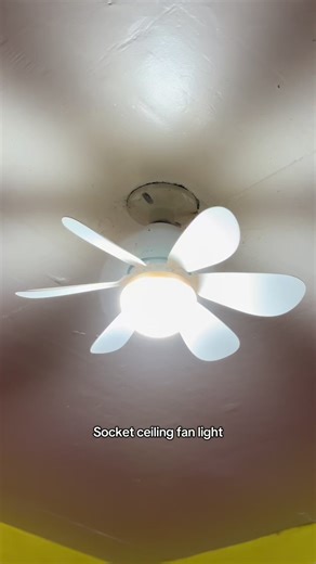Socket Ceiling Fan Light: Enhance Your Home's Ambiance