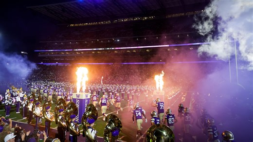 Washington football coach Jedd Fisch tells Husky students to get to Ohio State game early