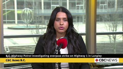 B.C. Highway patrol investigating overpass strike on Highway 1 in Langley