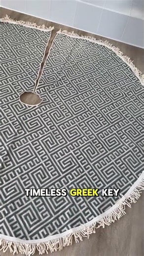 I Made a Greek Pattern Tree Skirt! 🎄🇬🇷