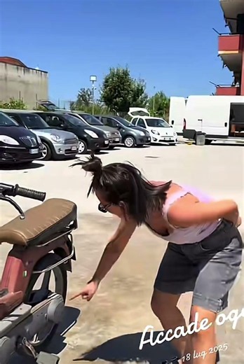 Hai mai visto un Piaggio si originale con pochi km meno di 400€ Auto Fratelli Manna #automobile