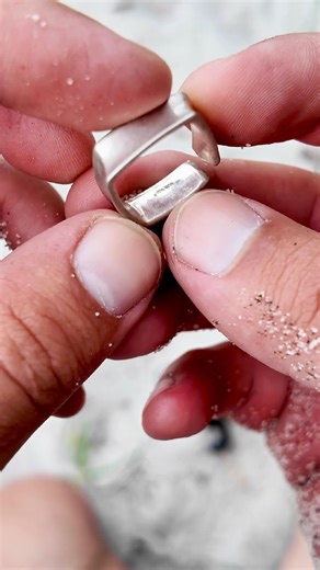Metal detecting! Found a ring! #metaldetecting #japan #ring #treasure #shorts #metaldetector