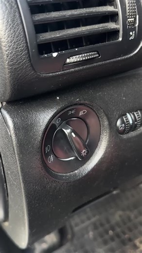 How to Easily Replace Your Headlight Switch