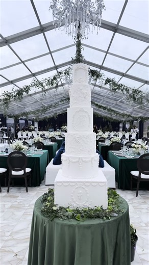 Fluffy Thoughts Cakes on Instagram: "Join us as we deliver this custom fondant molded beauty to the national arboretum in DC last weekend… see all the fabulous vendors below Planning & Design @adrianamevents Tenting @selecteventgroup Drape @fabeventsdc Rental @whitegloverentals Floral @sophiefelts Photo @melissabarrickcreativeco Video @paulkwakfilms Catering @spilledmilkdc Cake @fluffythoughtscakes Beauty @caitlynmeyermua Entertainment @elanartists Painting @bybrittanybranson Dance floor @signat