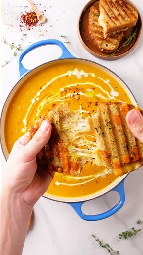 How to make the creamiest pumpkin soup🎃😍