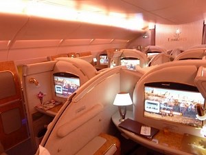 Emirates A380 First Class エミレーツ ファーストクラス搭乗記