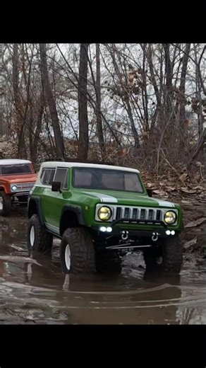 Scouting the woods! #rccar #rccrawler #rcrockcrawler