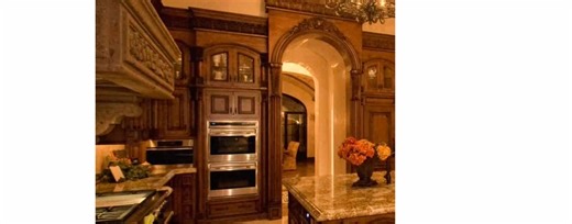 Embracing the Tuscan Aesthetic: Warm Tones of the Early 2000s