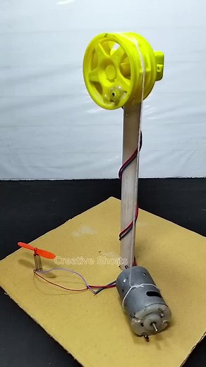 DC Motor Electricity Generator Science Project