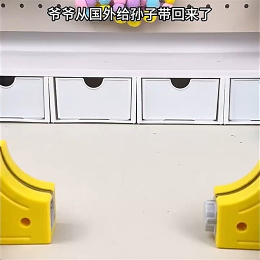 Ada Janily on Instagram: "Children's Educational Electric Magnetic High - Speed Rail Train Magic Track Cube DIY Magnetic Assembly Toy Unlock a world of creativity with our Children's Educational Electric Magnetic High - Speed Rail Train Magic Track Cube! This DIY magnetic assembly toy is perfect for both boys and girls. Featuring cutting - edge anti - gravity electric train technology with powerful magnetic force, the train stays on track no matter what—even when "flying" up walls or from the fl