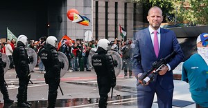 « C’est assez fort pour neutraliser un individu » : voici le FN303, le fusil que Theo Francken veut pour la police après la manifestation à Bruxelles (vidéo)