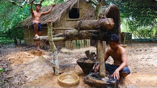 How Two Men Build Primitive Power Hammer
