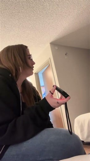 Hotel spirit box session