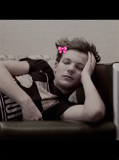 Exploring the World of Larry Stylinson