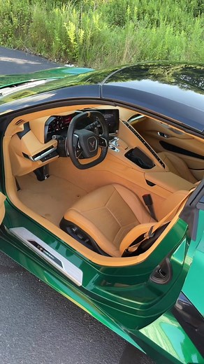 Candy Green Apple C8 Corvette Showcase