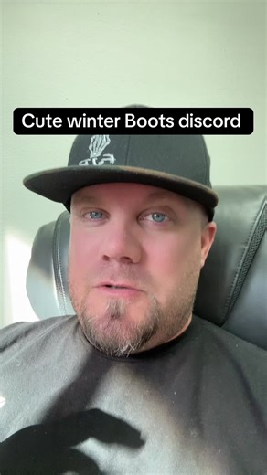 Exploring the Cute Winter Boots Discord Community