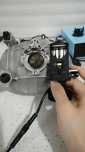 How to install the mini lens H4 bulb if there is a hood in the reflector #aftermarketheadlight #ledcolight #headlightupgrade #minilenseh4bulb