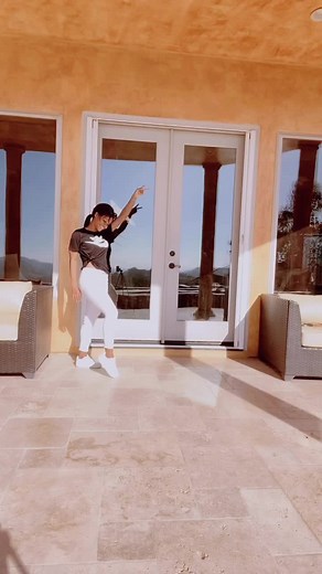 i tried lol #slowwalkchallenge #fyp