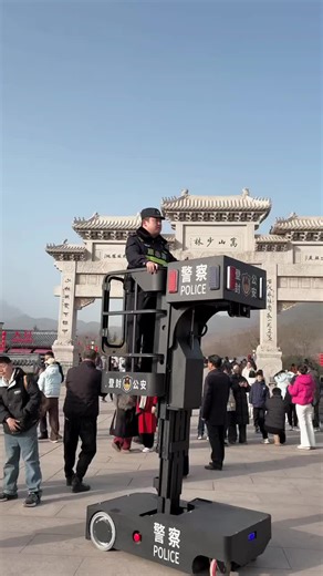 Driving Lessons (@driving_lessons)’s videos with original sound - Lion 🦁