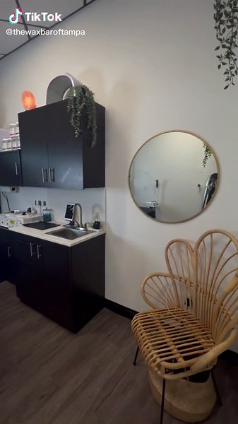 Waxing Studio Tour and Esthetician Decor Ideas