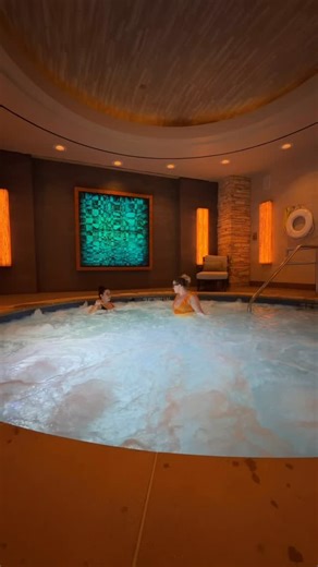 Sammie Morrissey on Instagram: "First spa day ever and I chose QUA Baths & Spa at Caesars Palace. Bold. Incredible. Life-altering. Skin glowing, nervous system regulated, standards permanently raised. I left feeling like a goddess. Vegas locals get 15% off and they do offer day passes. With the holidays coming up quick, a gift card to QUA would be an amazing gift to give or receive 👀 Gifted. Hosted."