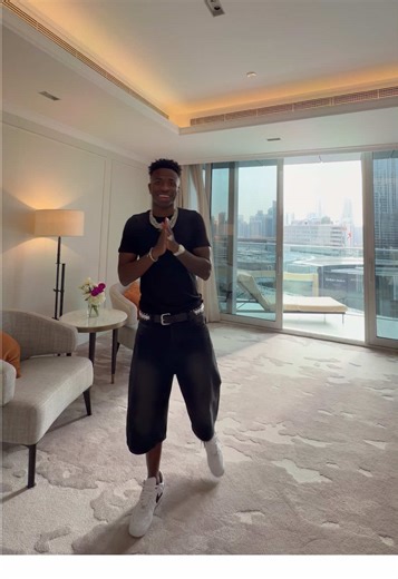 Vini Jr's Memorable Moments in Dubai ☀️