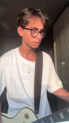 MASTER, MASTER! #masterofpuppets #metallica #guitar #lespaul | master of puppets guitar