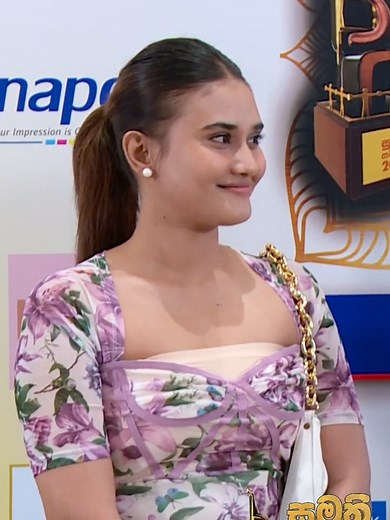 Exclusive Interview with Dusheni Silva | Sumathi Awards Dialog