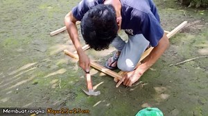 How to Build a Simple and Unique Chicken Coop – Affordable and Functional