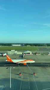 4.5K views · 91 reactions | Get more out of your summer city break to Porto and explore the Douro Valley. Just a short ride from the city lies Portugal’s famous wine region, where you can visit one of the many hillside vineyards, or take in the views from the river on a traditional Rabelo boat   | easyJet | Facebook