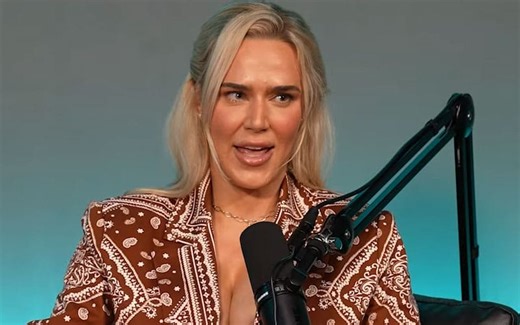 Ex-WWE Star CJ Perry Sets Date for First-Ever Stand-Up Comedy Performance