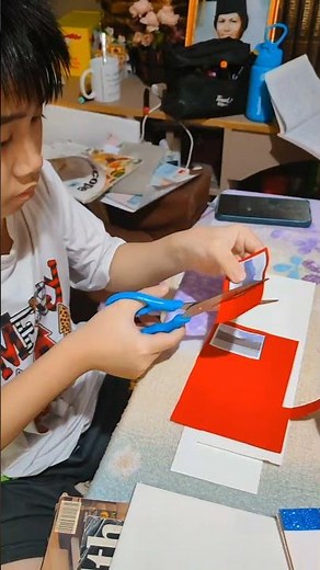 How to Make a Travel Brochure