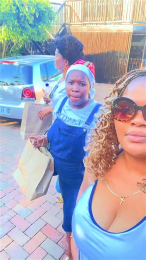 Nhlaks Shange❣️ (@nhlaks18)’s videos with original sound - 🇧 🇴 🇴 🇬 🇪 🇾 🎵🎶🎵🎶