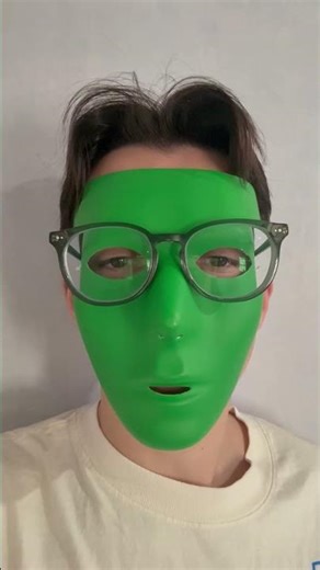 Reading the entire Shrek script 1 word per day #2408 “entire”